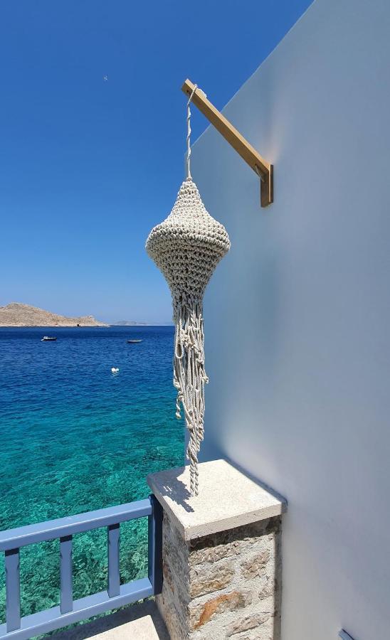 Halki Sea Breeze - A Waterfront Villa Exteriér fotografie